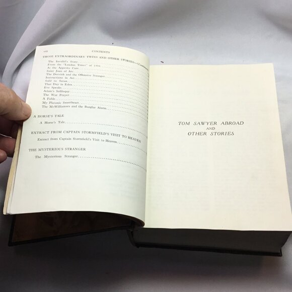 The Complete Short Stories and Famous Essays of Mark Twain, One Volume Edition - Picture 10 of 14